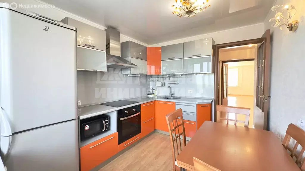 2-комнатная квартира: Уфа, Российская улица, 10 (54.5 м) - Фото 2