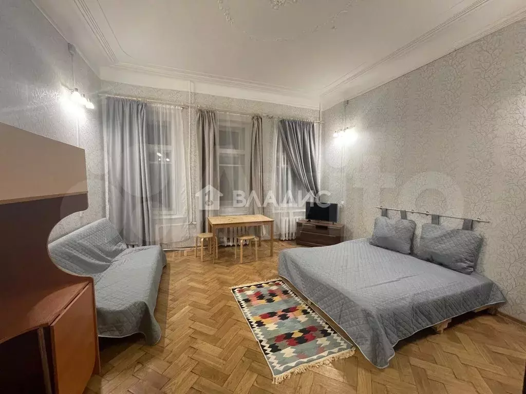 Комната 31,6 м в 6-к., 3/7 эт. - Фото 0