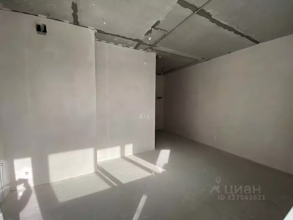 Студия Свердловская область, Екатеринбург ул. Крауля, 107 (21.0 м) - Фото 2