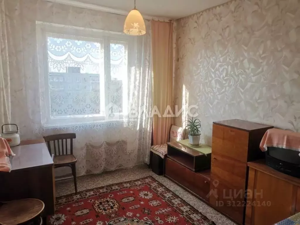 3-к кв. Владимирская область, Ковров ул. Зои Космодемьянской, 1/8 ... - Фото 0