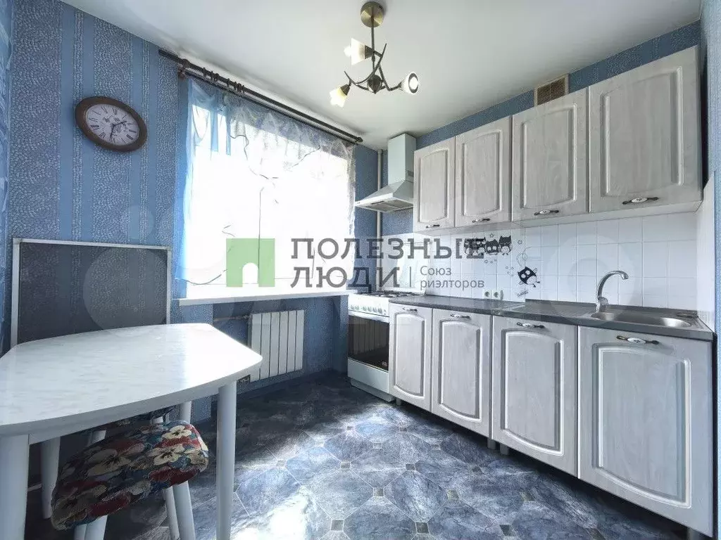 1-к. квартира, 32 м, 4/5 эт. - Фото 0