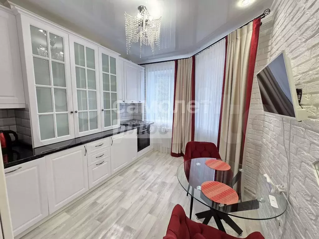 2-к. квартира, 55,4 м, 3/3 эт. - Фото 0