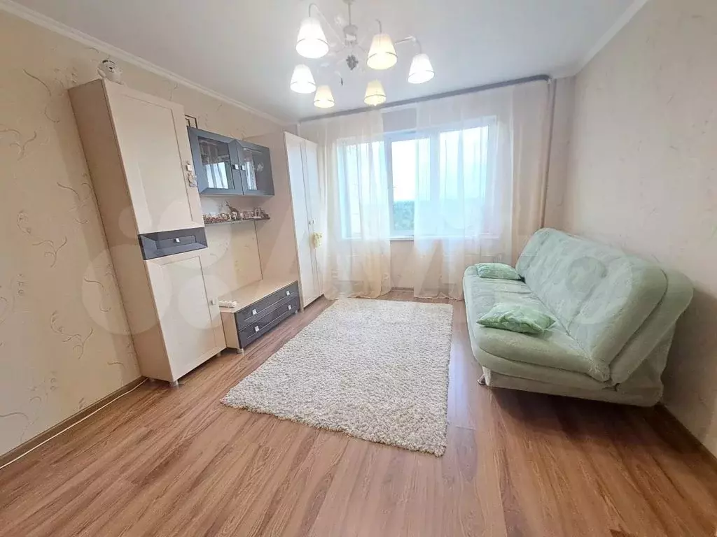 1-к. квартира, 40 м, 13/17 эт. - Фото 1