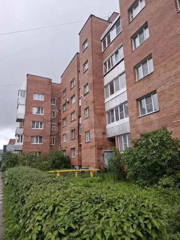 1-к. квартира, 42 м, 2/5 эт. - Фото 0