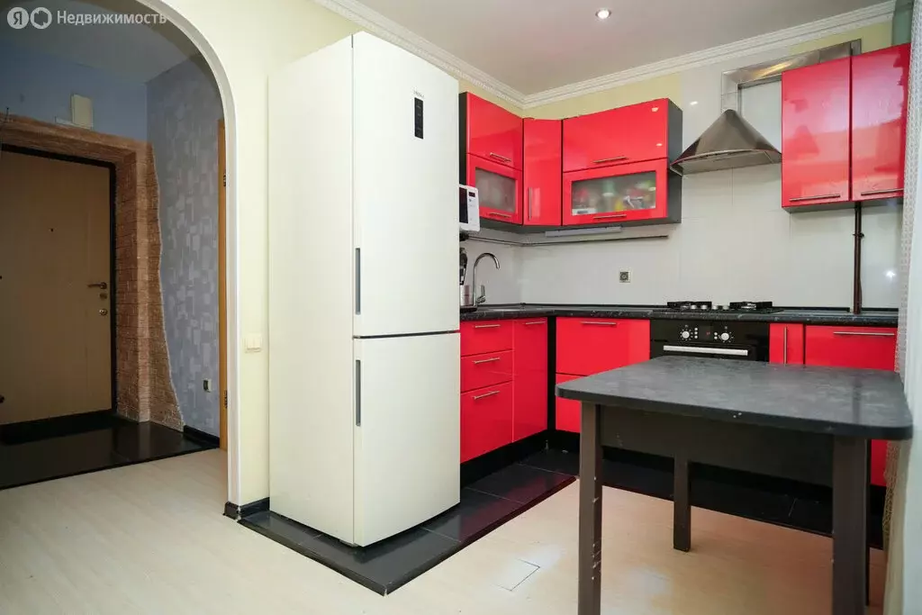 2-комнатная квартира: Казань, улица Болотникова, 9 (43.7 м) - Фото 0