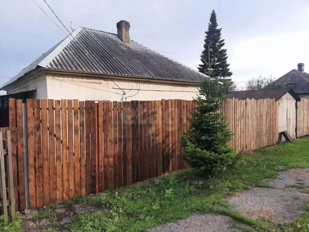 Дом в Кемеровская область, Прокопьевск Юрэсовская ул., 19 (35 м) - Фото 1