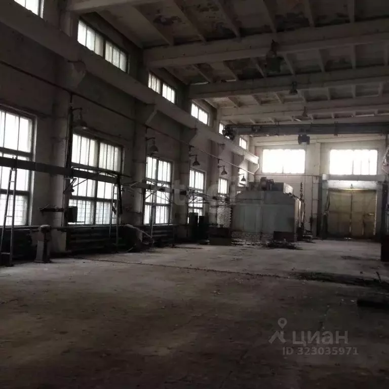 Помещение свободного назначения в Астраханская область, Астрахань ул. ... - Фото 1