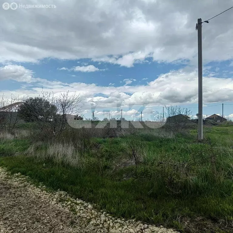 Участок в село Юровка, улица Мирона Ефимова (6 м) - Фото 0