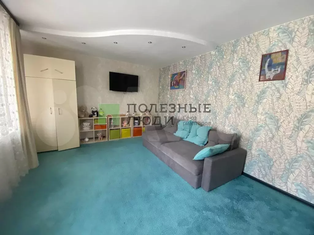 3-к. квартира, 56,6 м, 1/1 эт. - Фото 0