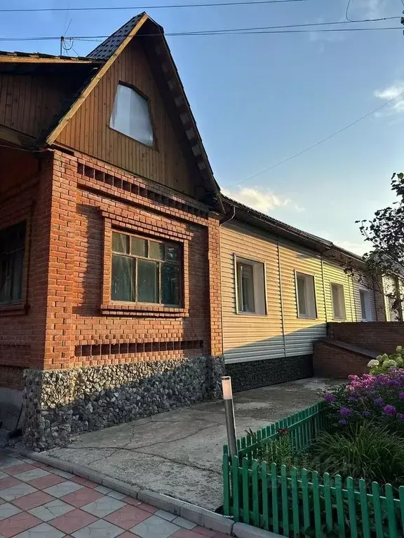 Дом в Новосибирская область, Новосибирск Ясногорская ул., 6 (79 м) - Фото 0