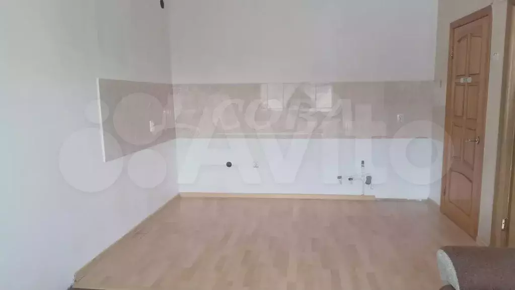 Комната 30 м в 1-к., 5/5 эт. - Фото 0