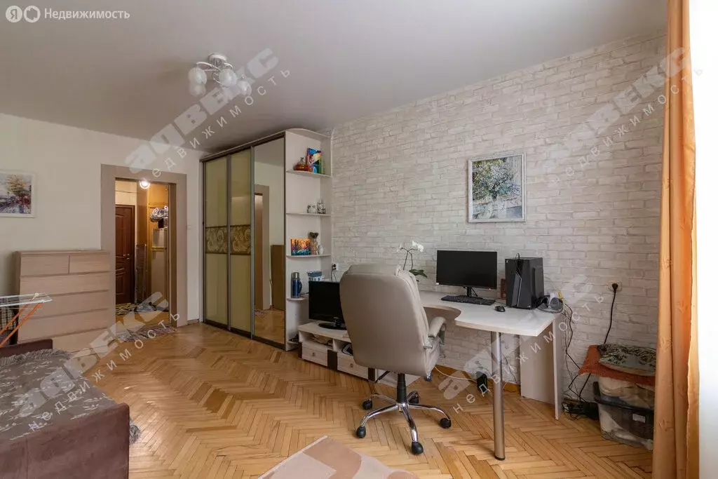 3-комнатная квартира: Санкт-Петербург, улица Красного Курсанта, 30 ... - Фото 1