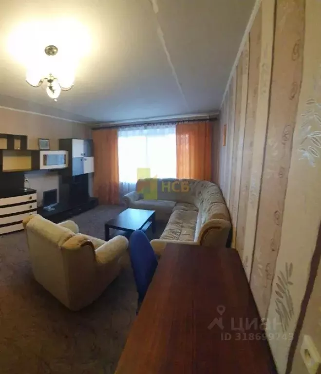1-к кв. Омская область, Омск Средняя ул., 7 (33.0 м) - Фото 0
