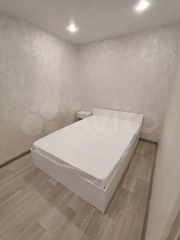2-к. квартира, 42 м, 1/1 эт. - Фото 1