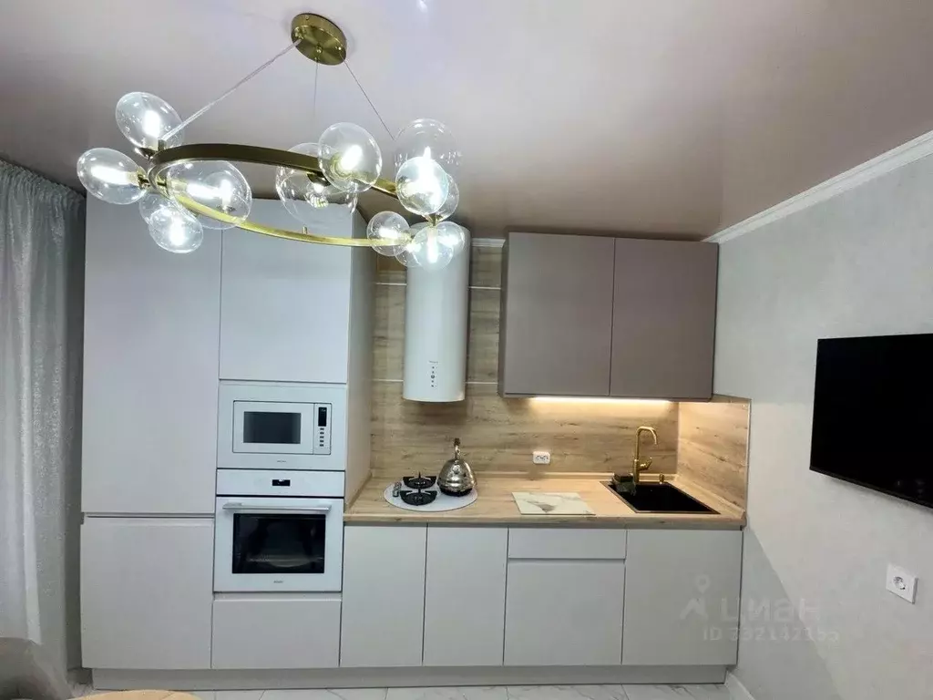 2-к кв. Татарстан, Елабуга 4/5 мкр, ул. Хирурга Нечаева, 16 (65.0 м) - Фото 2