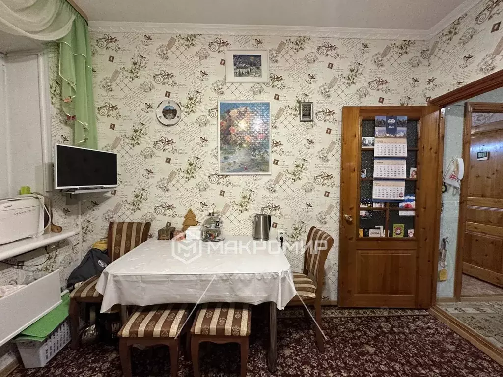 2-к кв. Ханты-Мансийский АО, Сургут Игоря Киртбая ул., 13 (57.0 м) - Фото 0