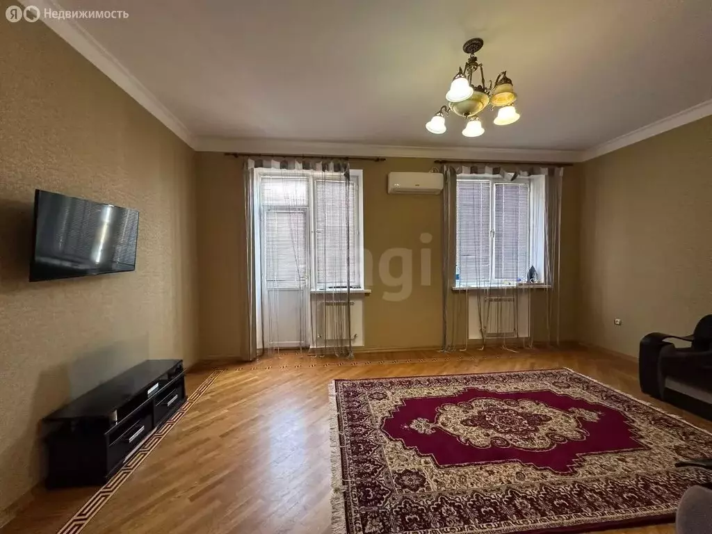 2-комнатная квартира: Каспийск, улица Гамзата Цадасы, 37Б (82.79 м) - Фото 2