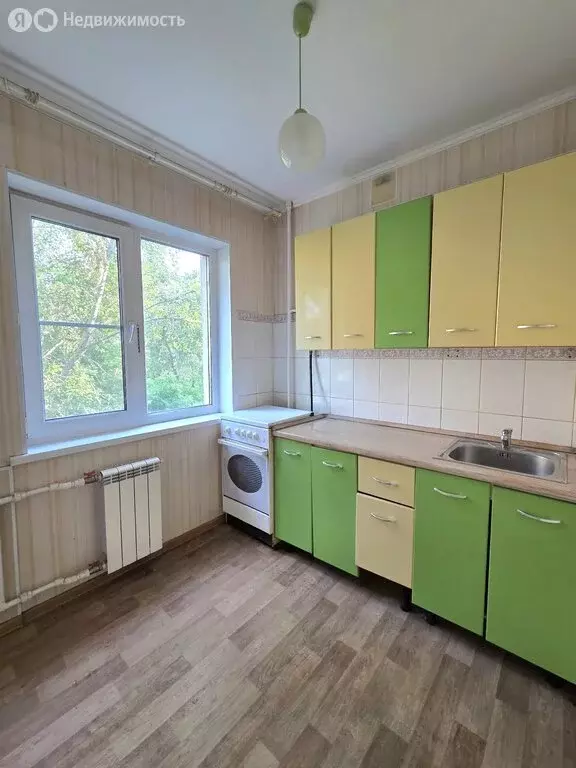4-комнатная квартира: Омск, улица Яковлева, 4 (59.3 м) - Фото 1