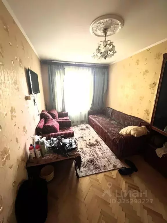 3-к кв. Москва ул. Молостовых, 13К4 (57.3 м) - Фото 2