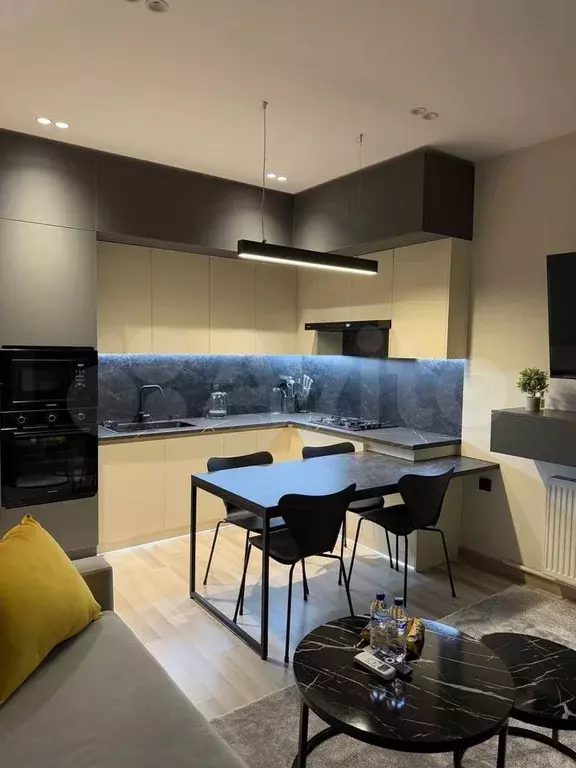 2-к. квартира, 50 м, 5/9 эт. - Фото 0