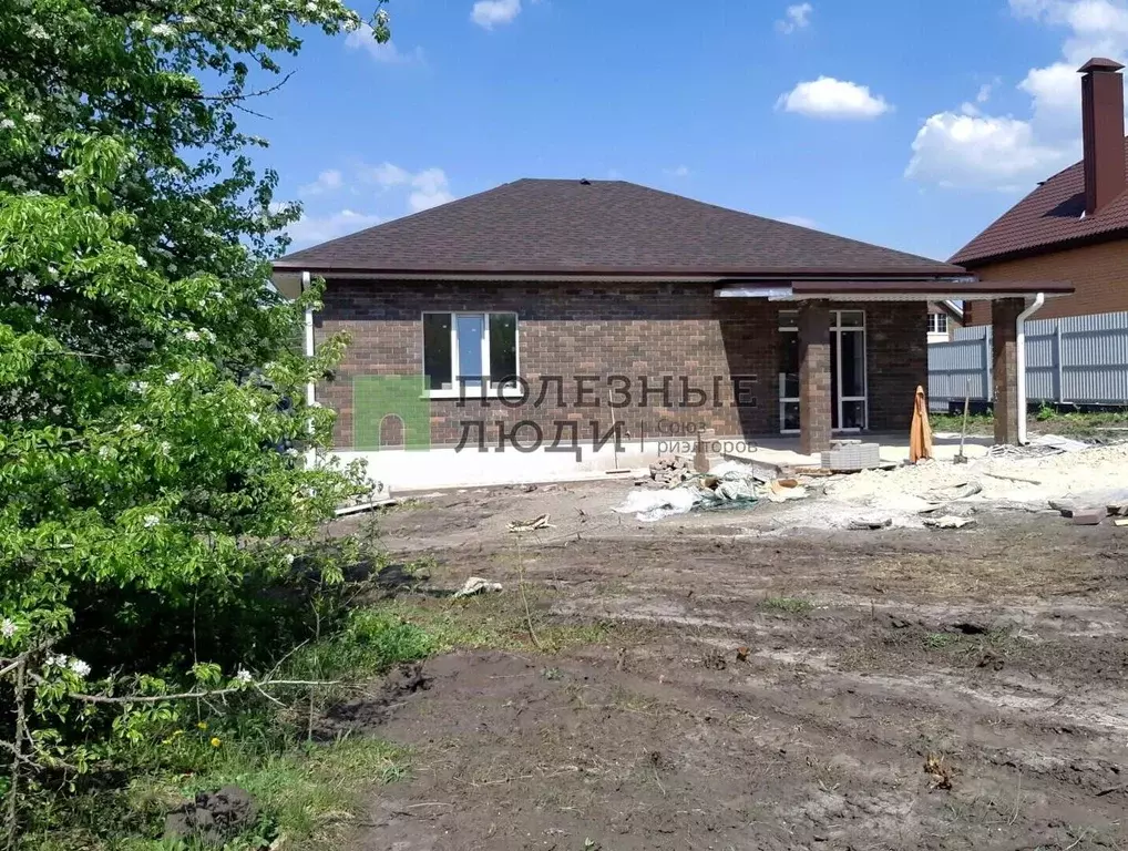 Дом в Белгородская область, Белгород ул. Имени Раздобаркина (120 м) - Фото 2