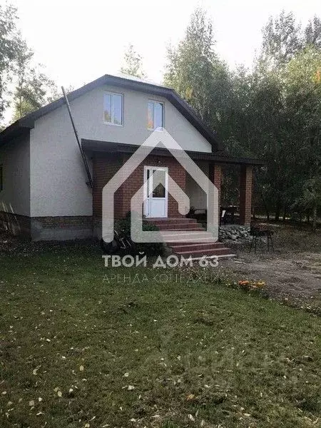 Дом в Самарская область, Красный Яр с/пос, пос. Угловой  (220 м) - Фото 0