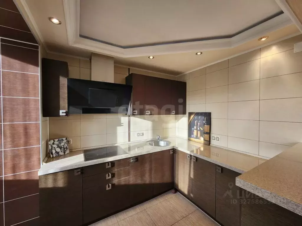 4-к кв. Северная Осетия, Владикавказ просп. Коста, 278 (126.4 м) - Фото 1