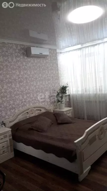 3-комнатная квартира: Анапа, Астраханская улица, 79 (97.6 м) - Фото 1