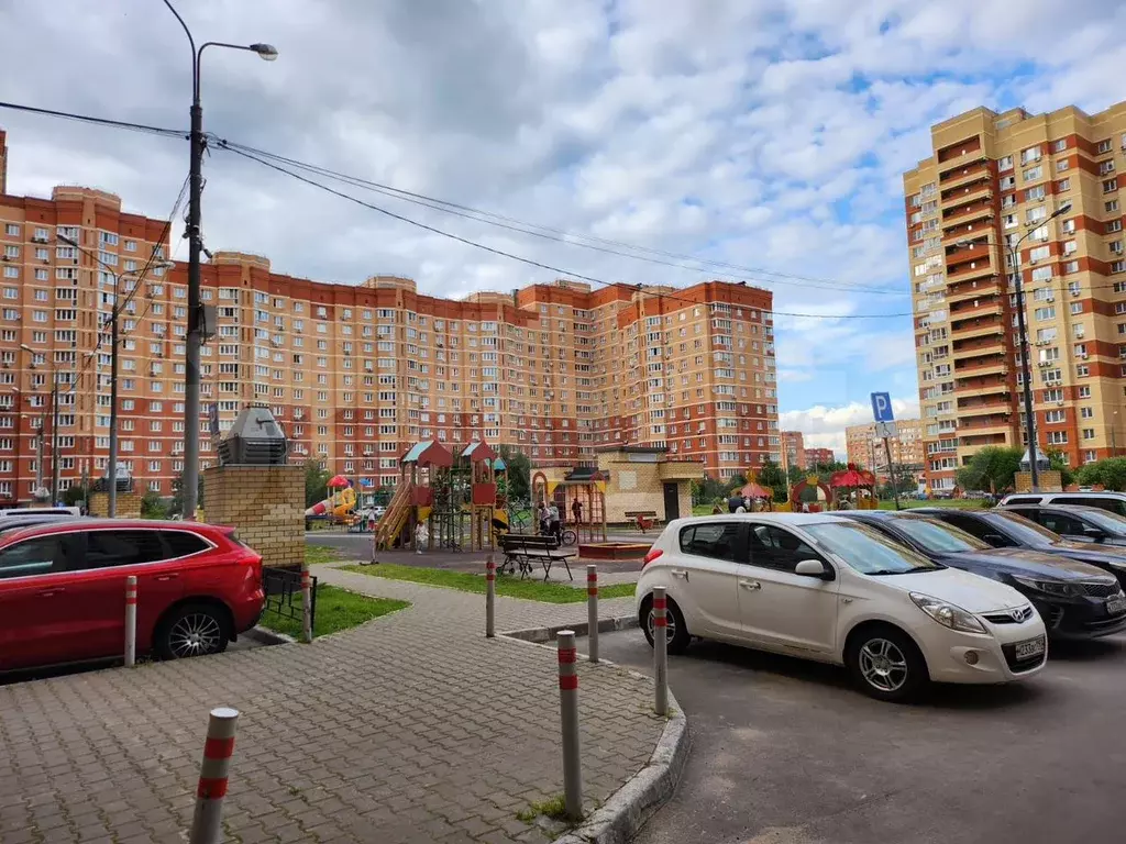 3-к. квартира, 97 м, 6/17 эт. - Фото 0