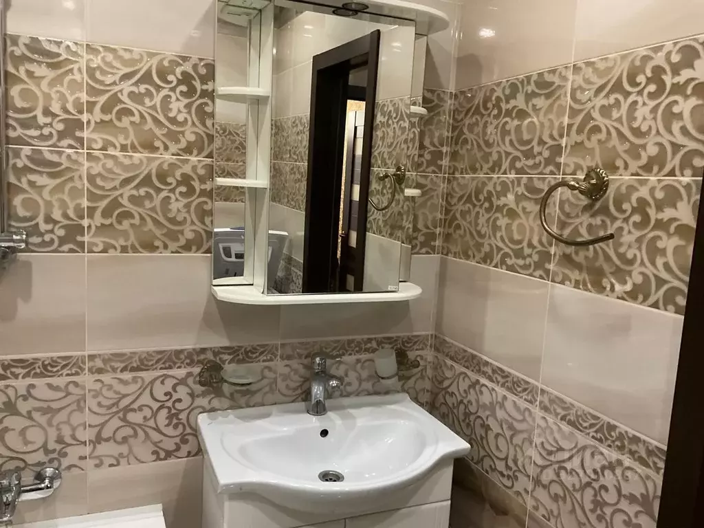 2-к кв. Татарстан, Казань ул. Павлюхина, 99б (56.0 м) - Фото 2