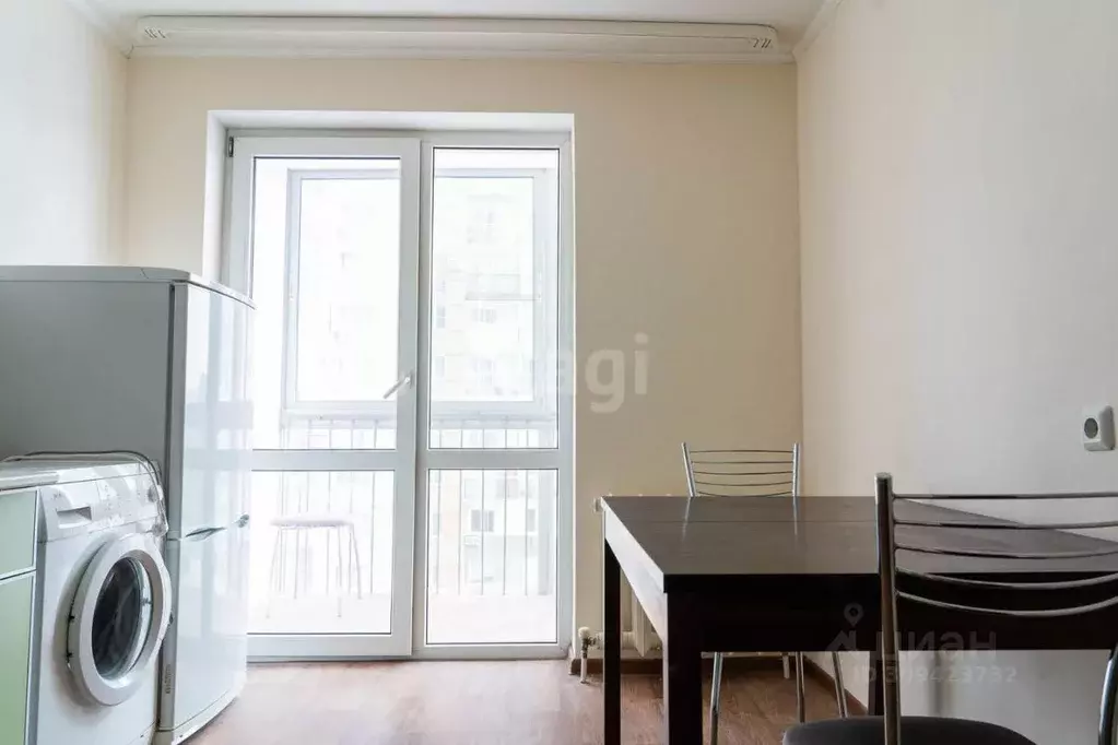 2-к кв. Башкортостан, Уфа Революционная ул., 68 (64.0 м) - Фото 1
