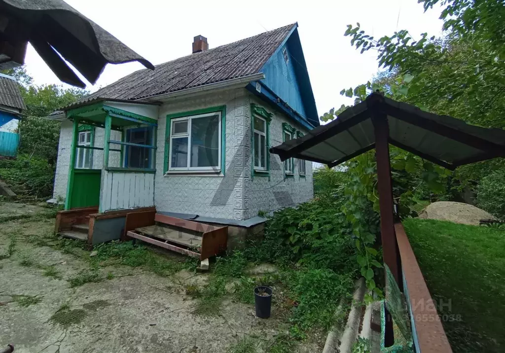 Дом в Краснодарский край, Апшеронский район, Куринское с/пос, пос. ... - Фото 1