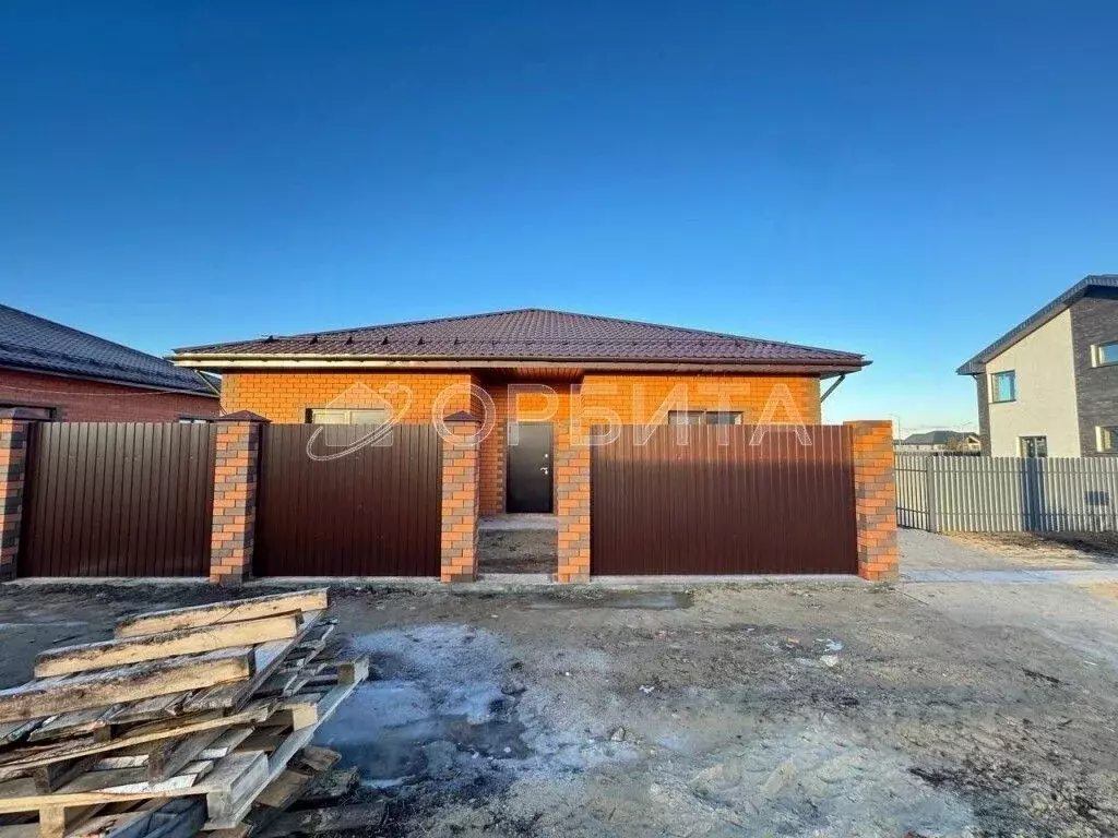 Дом в Тюменская область, Тюменский муниципальный округ, с. Кулаково ... - Фото 1