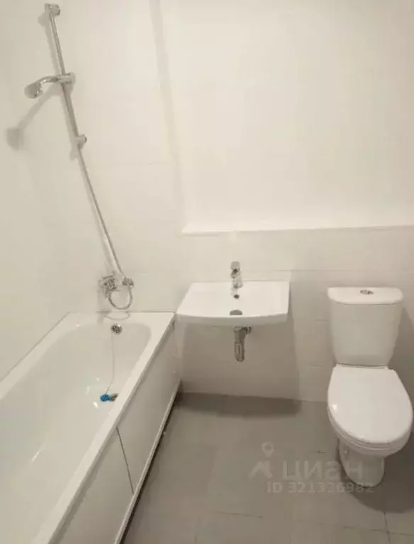 1-к кв. Московская область, Люберцы городской округ, Мирный пгт ул. ... - Фото 1