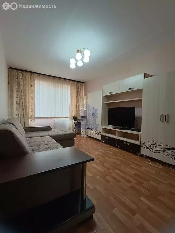 2-комнатная квартира: Новочебоксарск, улица Строителей, 3к1 (57.5 м) - Фото 1