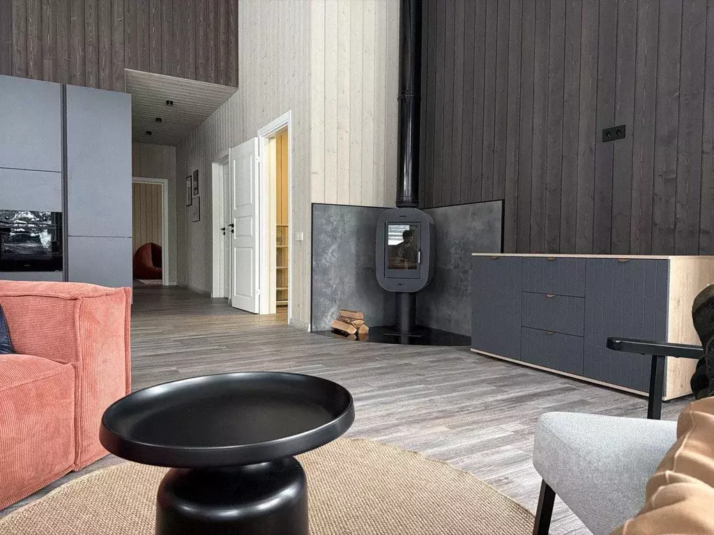 Дом в Ленинградская область, Всеволожский район, Куйвозовское с/пос, ... - Фото 1