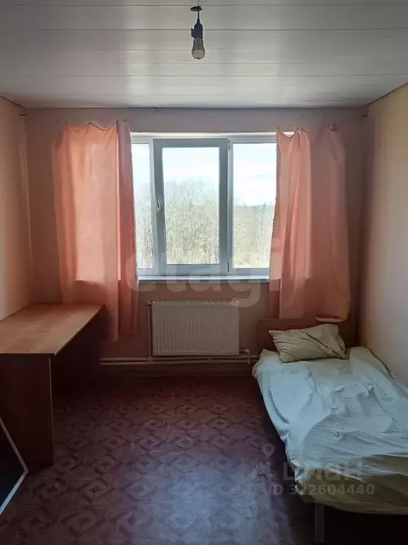 Дом в Ленинградская область, Киришский район, Глажевское с/пос, пос. ... - Фото 1