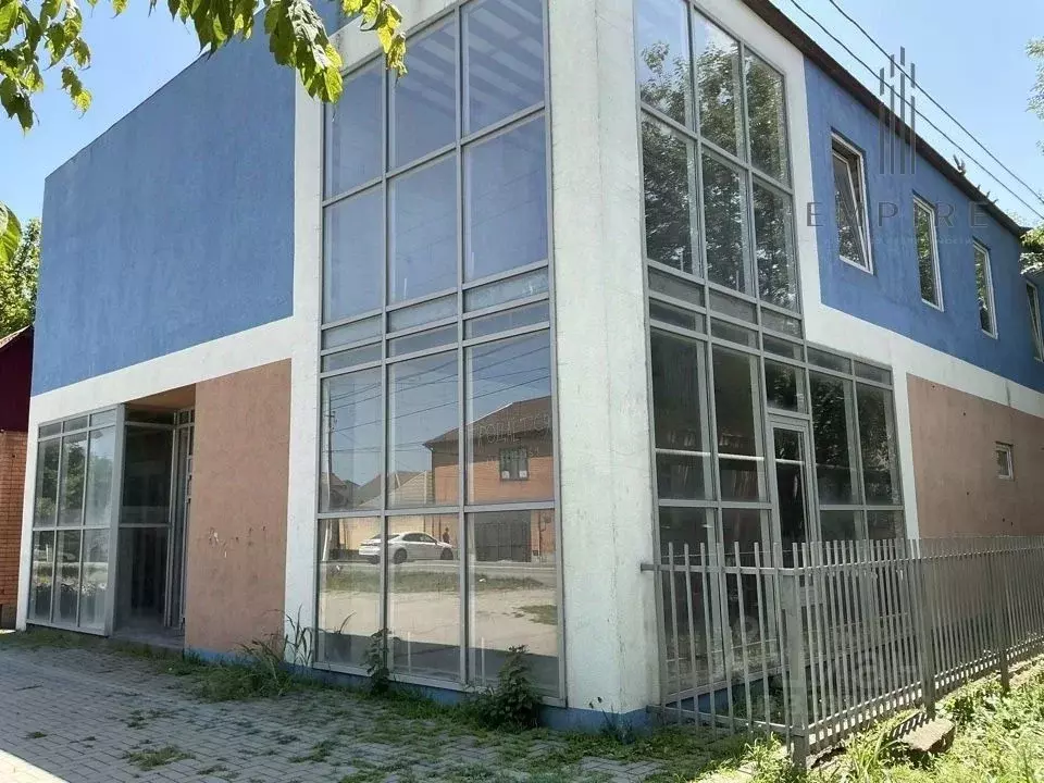 Помещение свободного назначения в Чеченская республика, Грозный ул. ... - Фото 0
