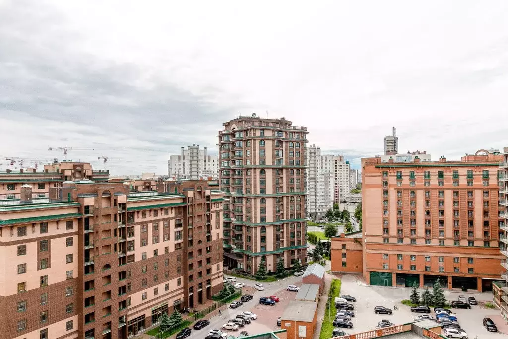 3-к кв. Санкт-Петербург Наличная ул., 26к4 (158.5 м) - Фото 0