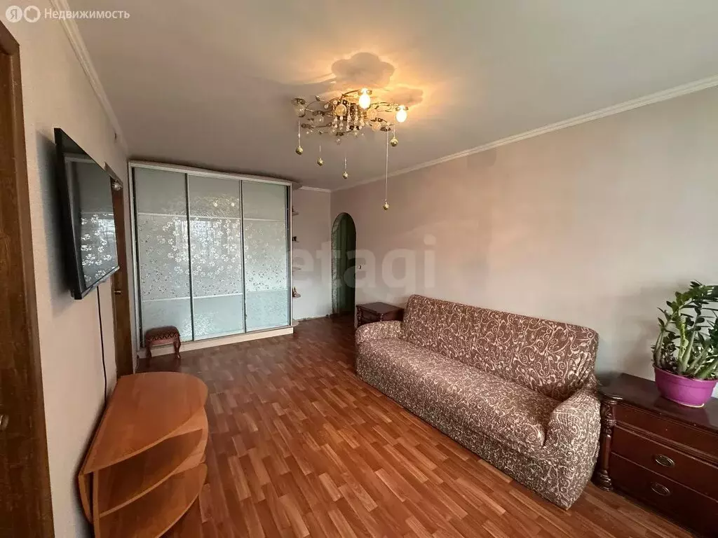 4-комнатная квартира: Петропавловск-Камчатский, улица Кирдищева, 1 (62 ... - Фото 1
