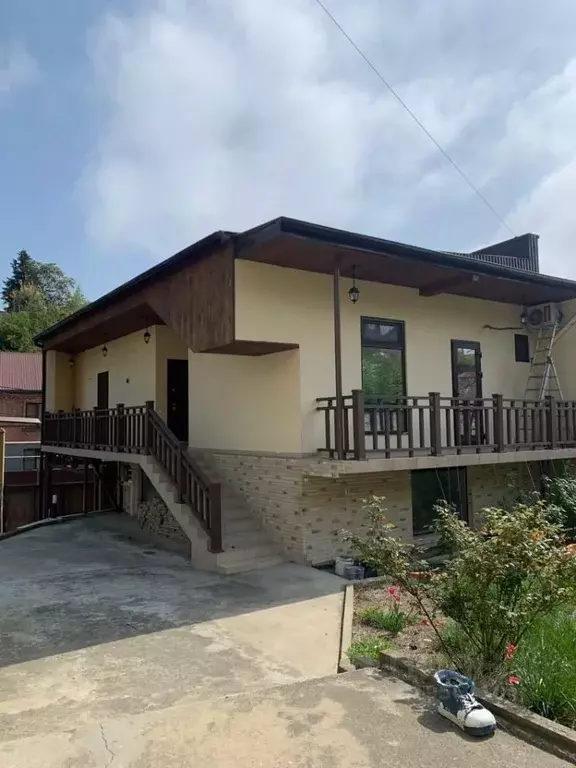 1-к кв. Краснодарский край, Туапсе ул. Карла Либкнехта, 47 (38.0 м) - Фото 0