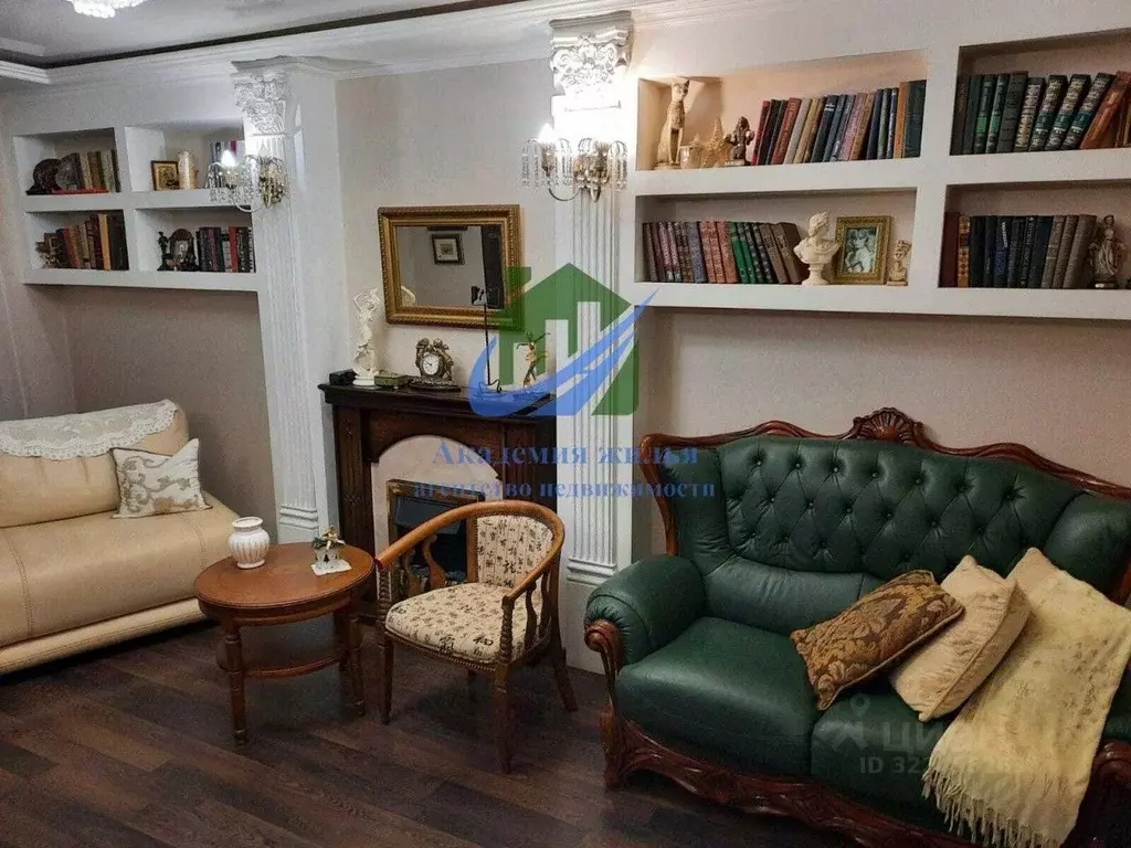 3-к кв. Оренбургская область, Орск Новый город мкр, ул. Васнецова, 9 ... - Фото 1