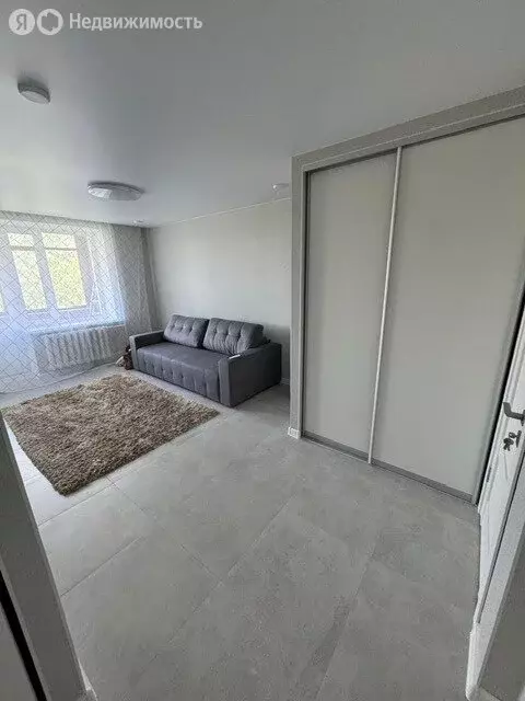 3-комнатная квартира: Москва, Нахимовский проспект, 28к1 (54.57 м) - Фото 1