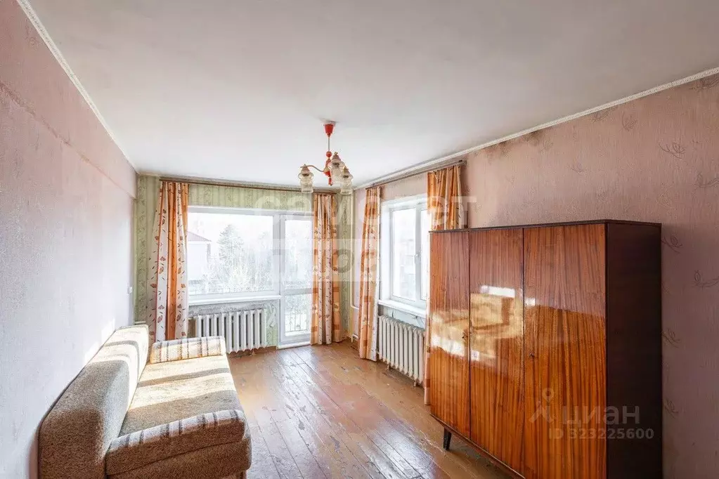 1-к кв. Омская область, Омск Городок Нефтяников мкр, ул. Круговая, 8 ... - Фото 1