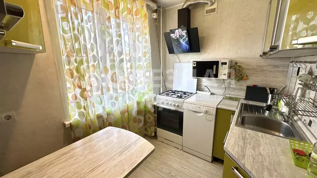 2-к кв. Новгородская область, Боровичи Новоселицкая ул., 30 (45.1 м) - Фото 1