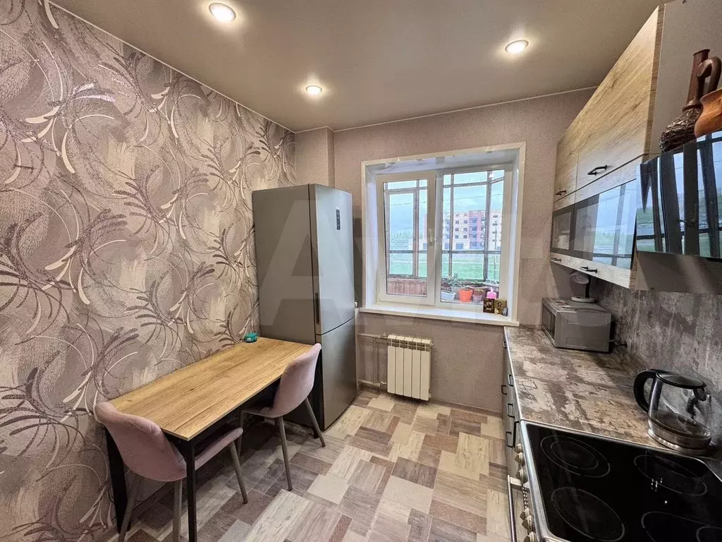 1-к. квартира, 41,8 м, 2/5 эт. - Фото 0
