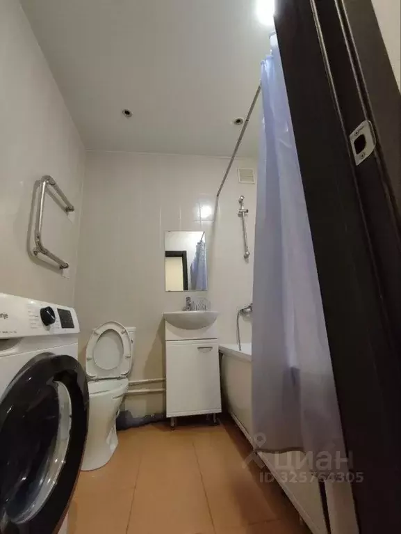 Студия Тюменская область, Тюмень Полевая ул., 109к1 (29.0 м) - Фото 1