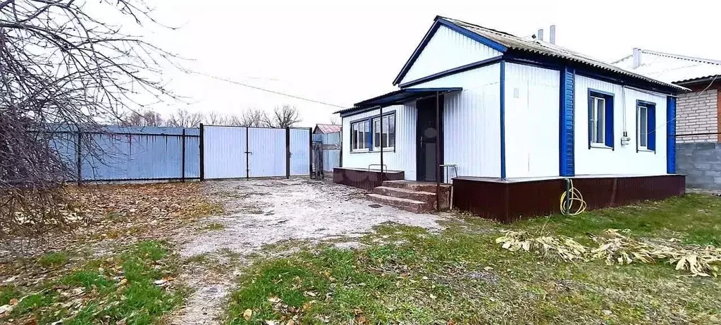 Дом в Белгородская область, Новый Оскол Спортивная ул., 4 (32 м) - Фото 1