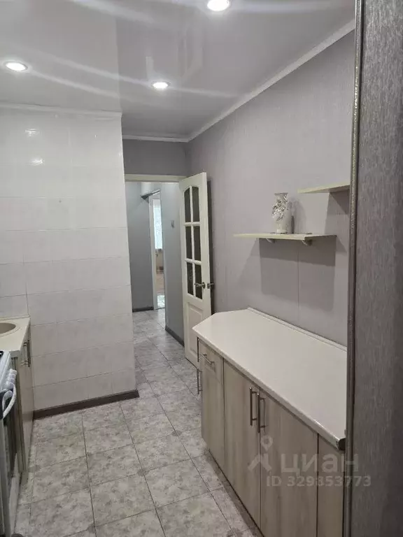 3-к кв. Кабардино-Балкария, Нальчик ул. Нахушева, 91 (60.0 м) - Фото 2