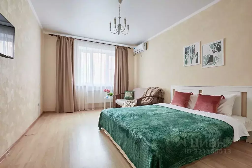 2-к кв. Краснодарский край, Краснодар ул. Имени Жлобы, 139 (76.0 м) - Фото 1